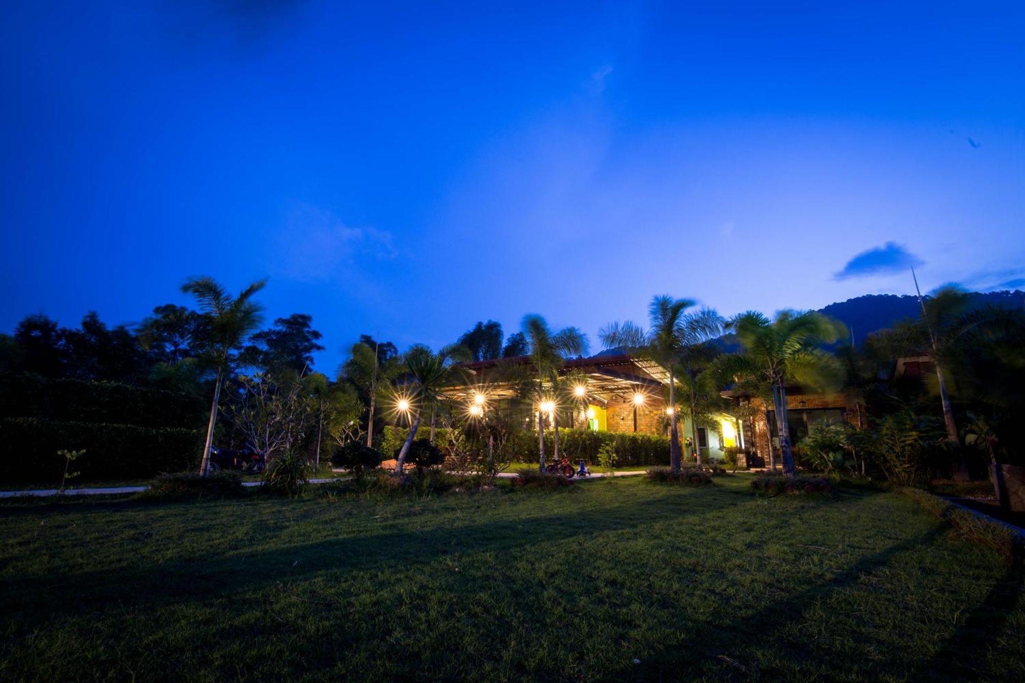 Siri Lanta Resort เกาะลันตา ภายนอก รูปภาพ